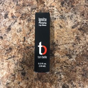 Tori Belle Ignite lipgloss